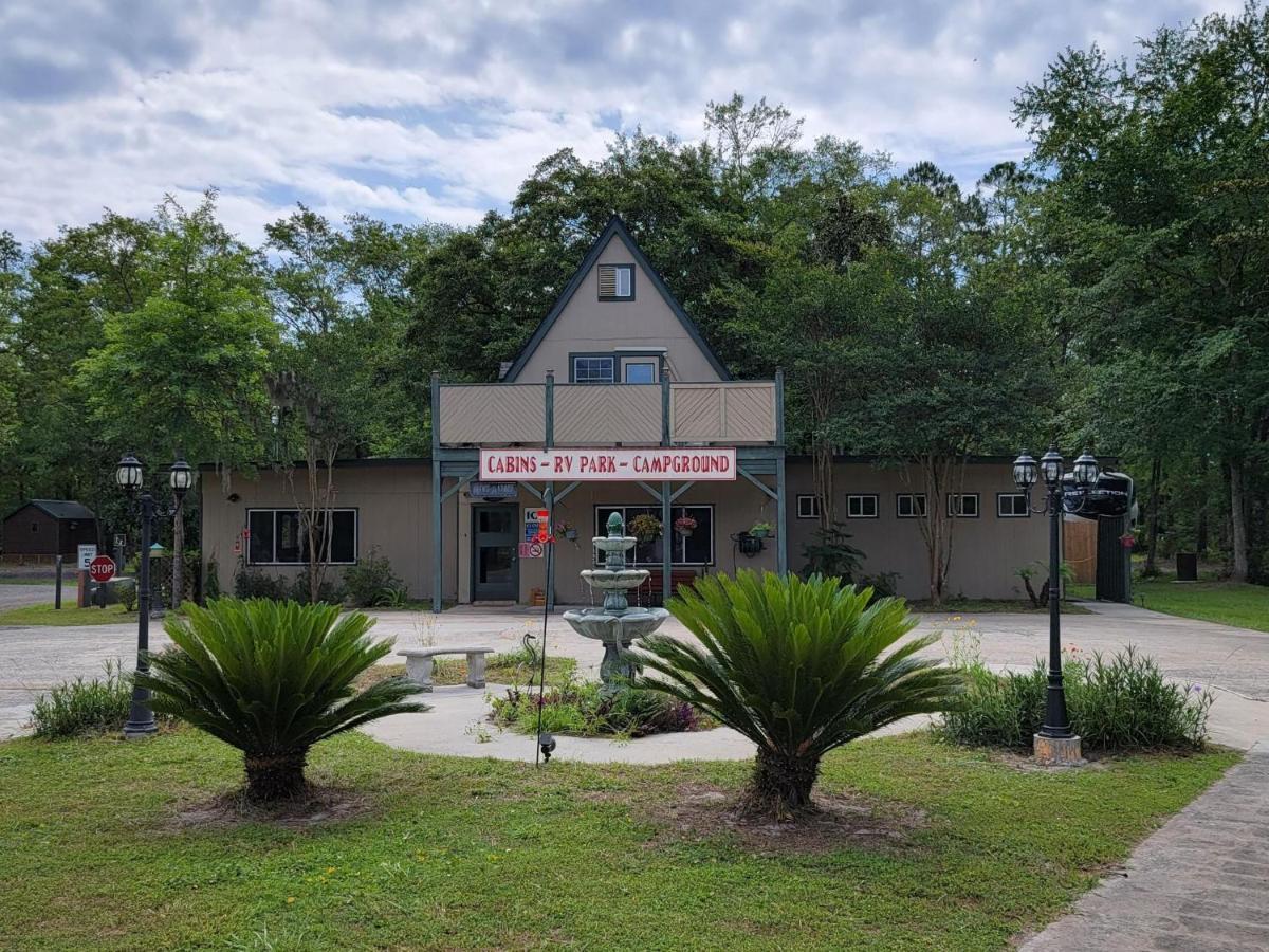 Okefenokee Pastimes Cabins And Campground Stanley Landing 外观 照片
